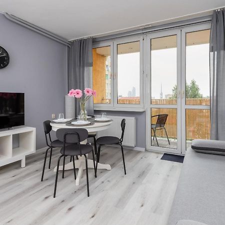 Family Apartment With Balcony In Gdynia By Noclegi Renters מראה חיצוני תמונה